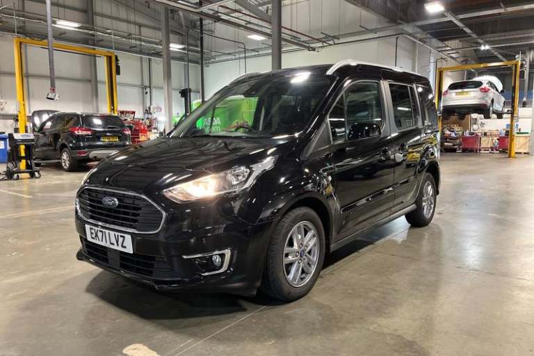 2021 Ford Tourneo Connect 1.5 EcoBlue 120 Titanium 5dr Manual MPV Diesel Manual