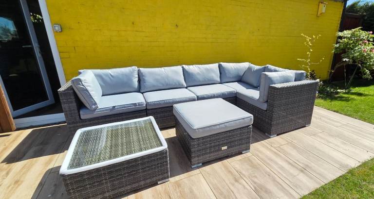 Nova Grey Rattan Garden Furniture Corner set 4 seater plus coffee table and foot stool