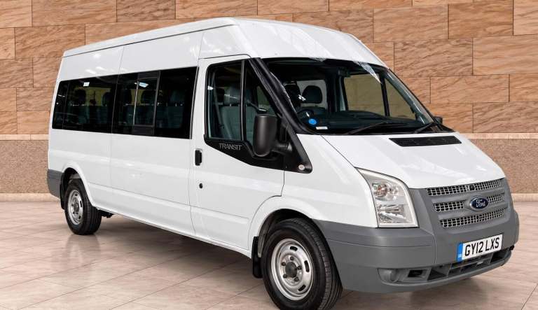 2012 Ford Transit Medium Roof 14 Seater TDCi 135ps MINIBUS DIESEL Manual
