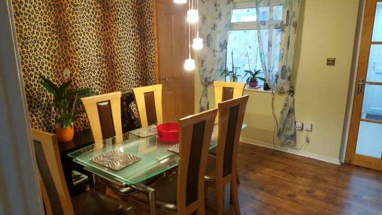 A Private space for couples. Taunton Centre
