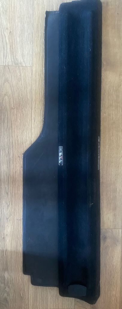 Landrover discovery retractable parcel shelf 