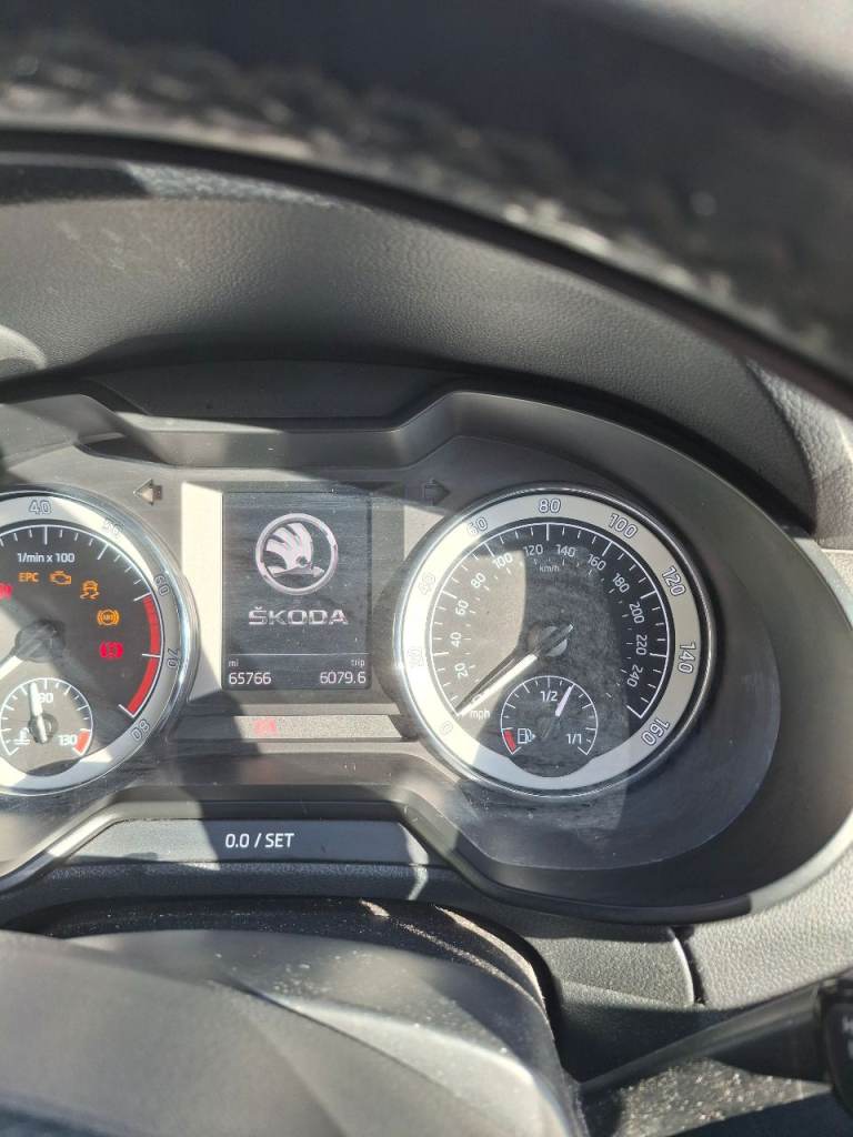 Skoda, OCTAVIA, Hatchback, 2018, Manual, 1498 (cc), 5 doors