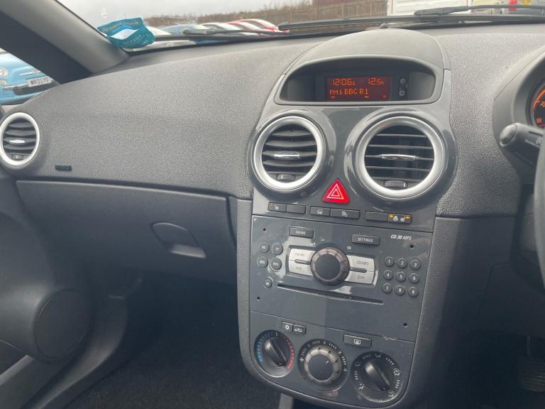 2011 Vauxhall Corsa 1.2i 16V [85] SE 5dr HATCHBACK Petrol Manual