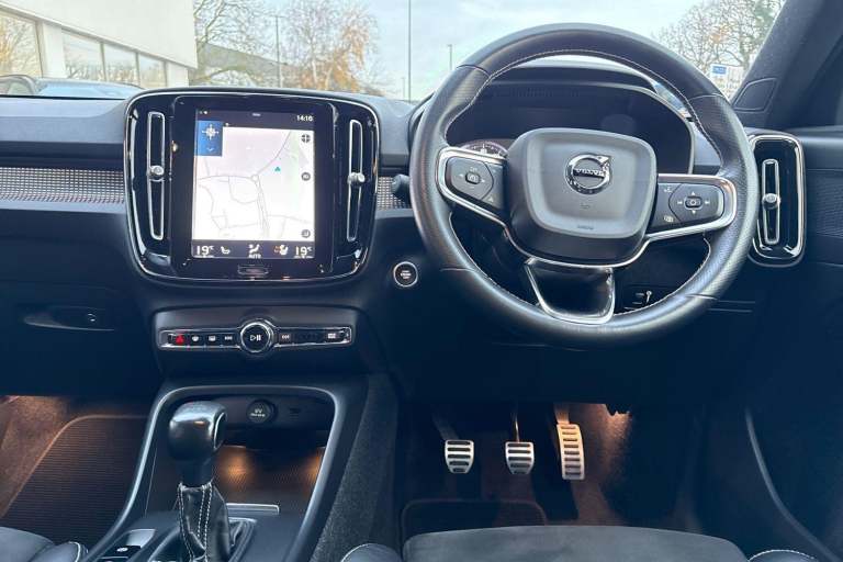 2020 Volvo XC40 1.5 T3 [163] R DESIGN 5dr ESTATE PETROL Manual