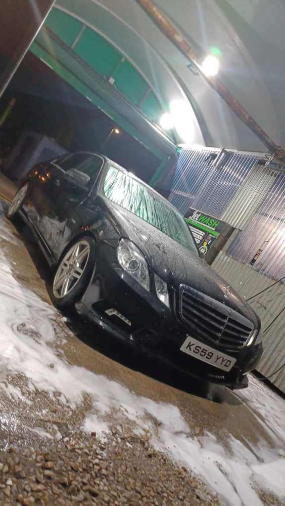 Mercedes-Benz, E CLASS, Saloon, 2010, Semi-Auto, 2143 (cc), 4 doors