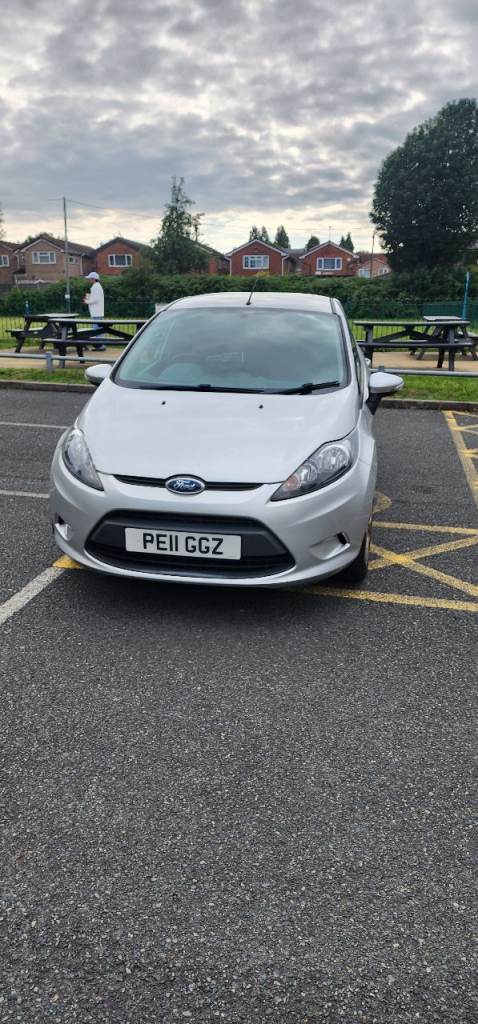 Ford, FIESTA, Hatchback, 2011, Manual, 1242 (cc), 5 doors