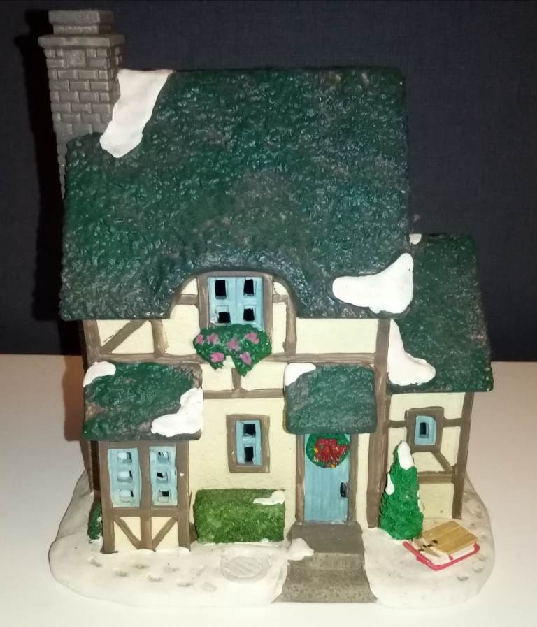 image for Christmas miniature house 