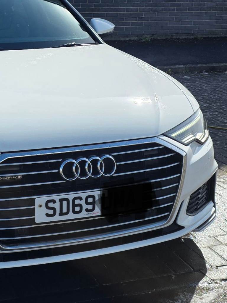 Audi A6 quattro 