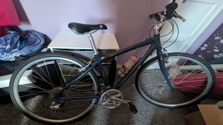 Giant CRS Hybrid Bike – Small