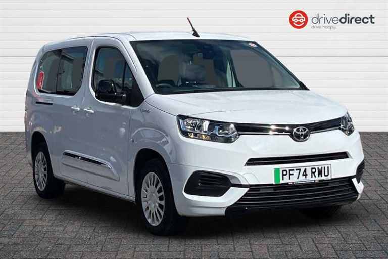 2025 Toyota PROACE CITY Verso 50kWh Shuttle Long MPV 5dr Electric Auto (7 Seat) (136 ps) MPV Elec...