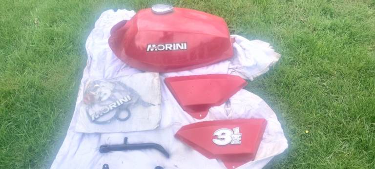 1977 Moto Morini Sport: Tank & Side Panels