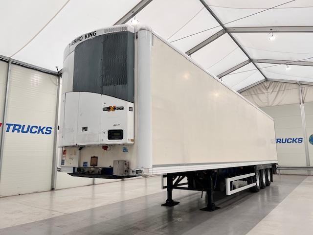 Gray and Adams Tri Axle Fridge Trailer