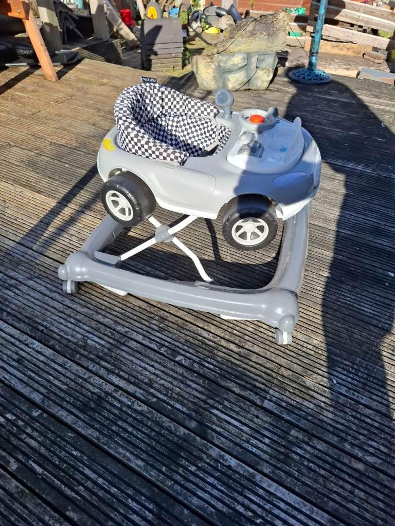 Baby walker
