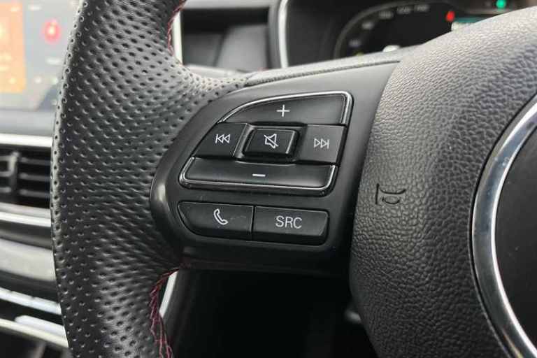 2023 MG MG HS 1.5 T-GDI 16.6kWh SE SUV 5dr Petrol Plug-in Hybrid Auto Euro 6 (s/s) (258 p SUV Hyb...