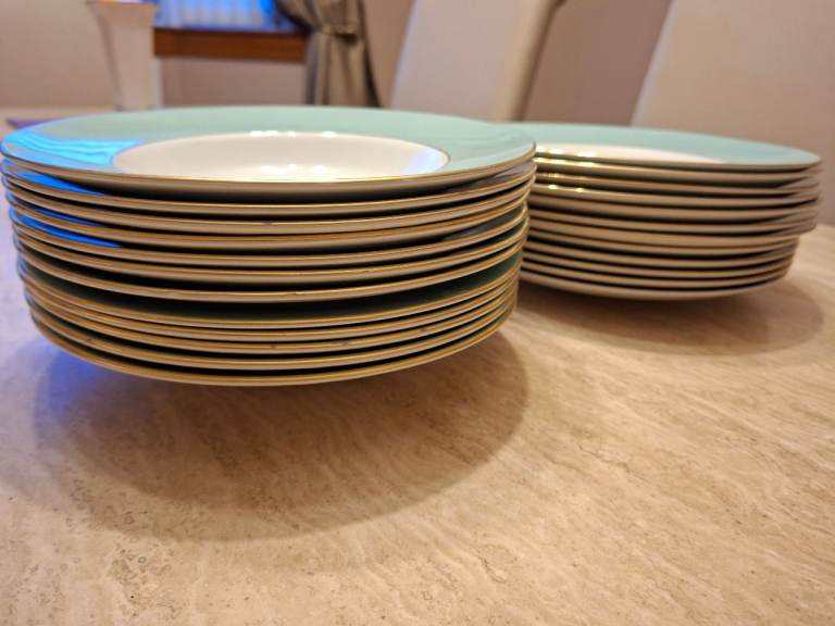 Ridgwway White Mist Miramar 24 Piece Bowl and Plate Set