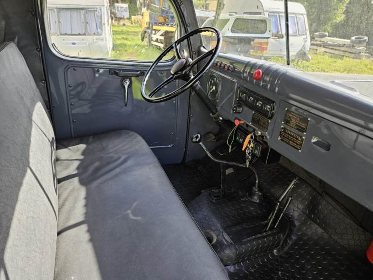 DODGE POWER WAGON 1964