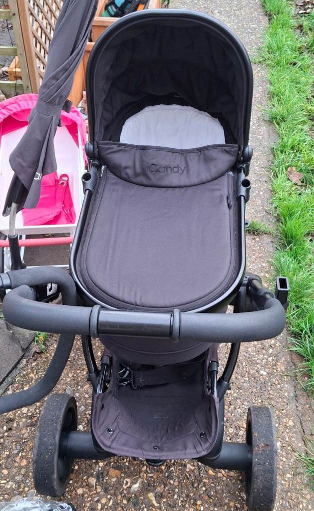 Pram and accessories 