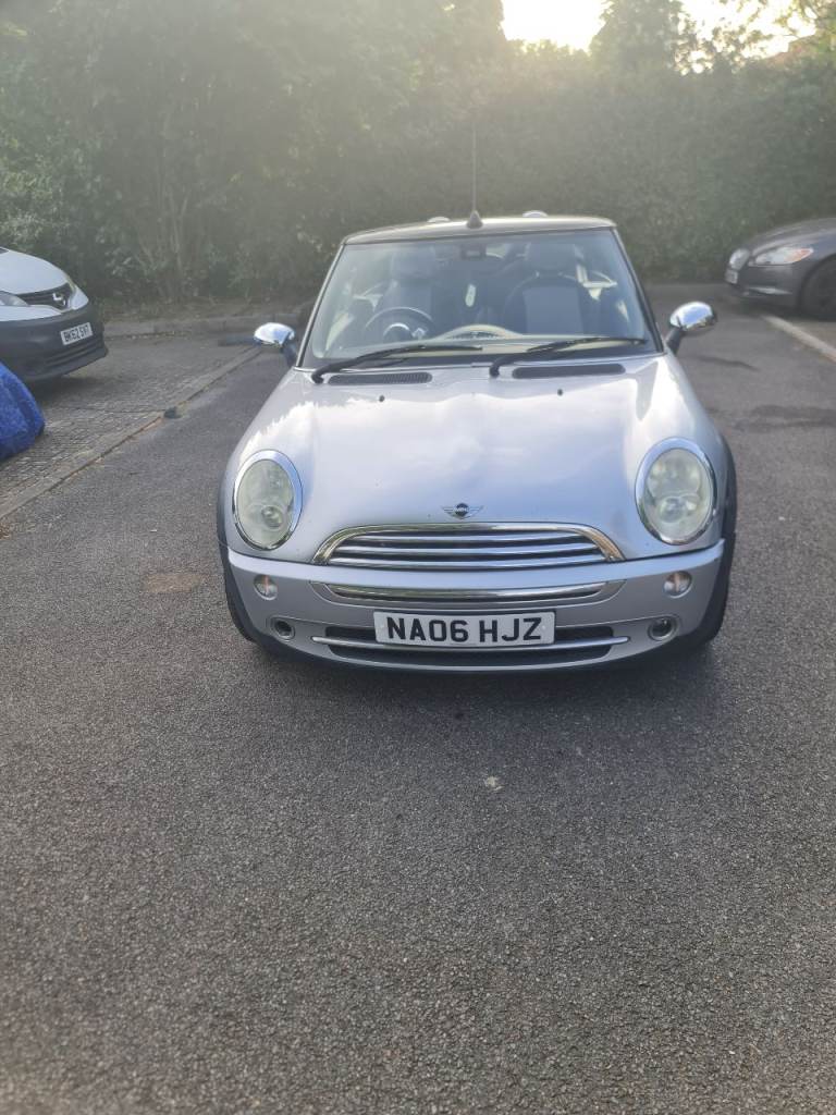 Mini, CONVERTIBLE, Convertible, 2006, Semi-Auto, 1598 (cc), 2 doors