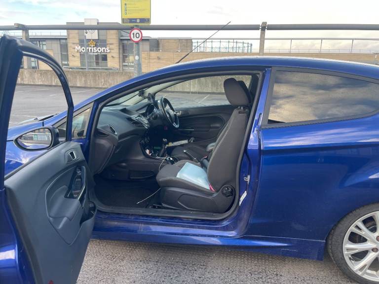 Ford, FIESTA, Hatchback, 2015, Manual, 998 (cc), 3 doors