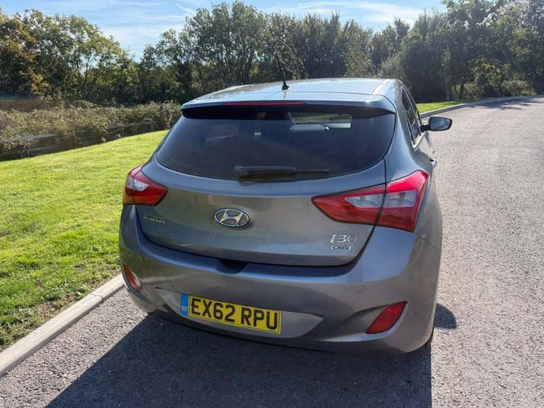 HYUNDAI I30 1.6 CRDi Active 2012