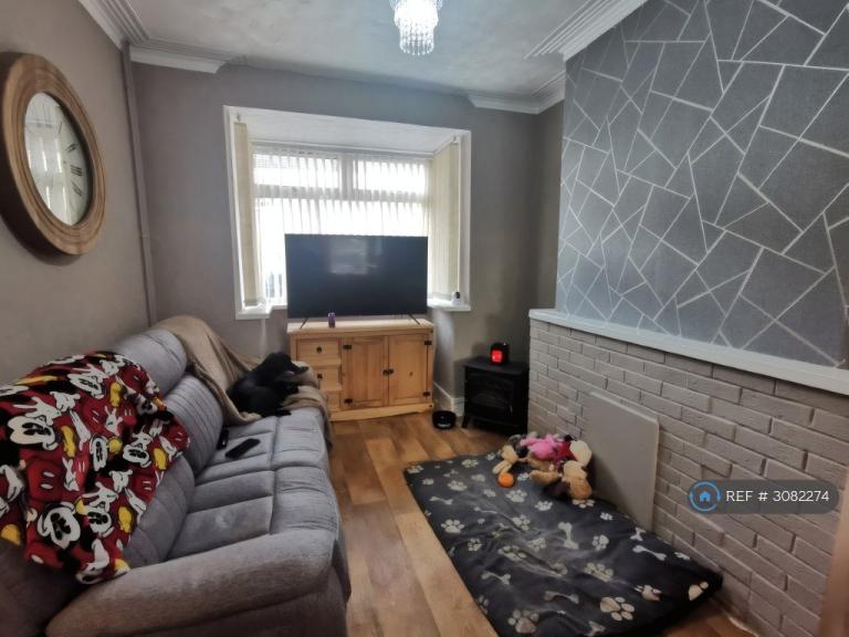 3 bedroom house in Clerke St, Cleethorpes, DN35 (3 bed) (#3082274)