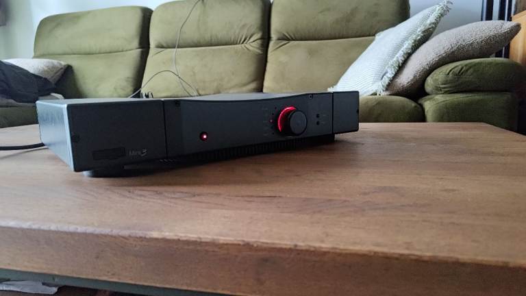 Rega Mira3 amplifier 
