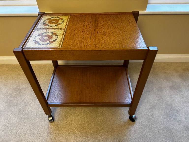 Nathan Vintage Tea/Drinks Trolley On Castors Oak and Tiled in superb condition