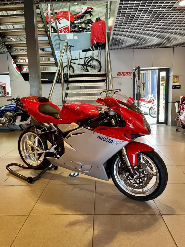 *DEPOSIT TAKEN* MV AGUSTA F4 1000 2005 BIP-VERY TIDY CONDITION -STANDARD EXAMPLE