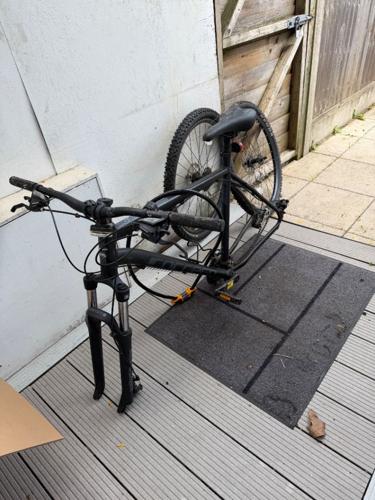 Mountain Bike – Good Condition 