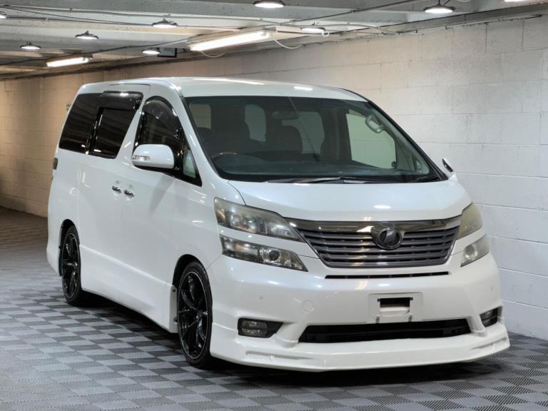 Toyota Vellfire 2.4Z Platinum Selection 2 Auto 7 Seat Petrol Automatic