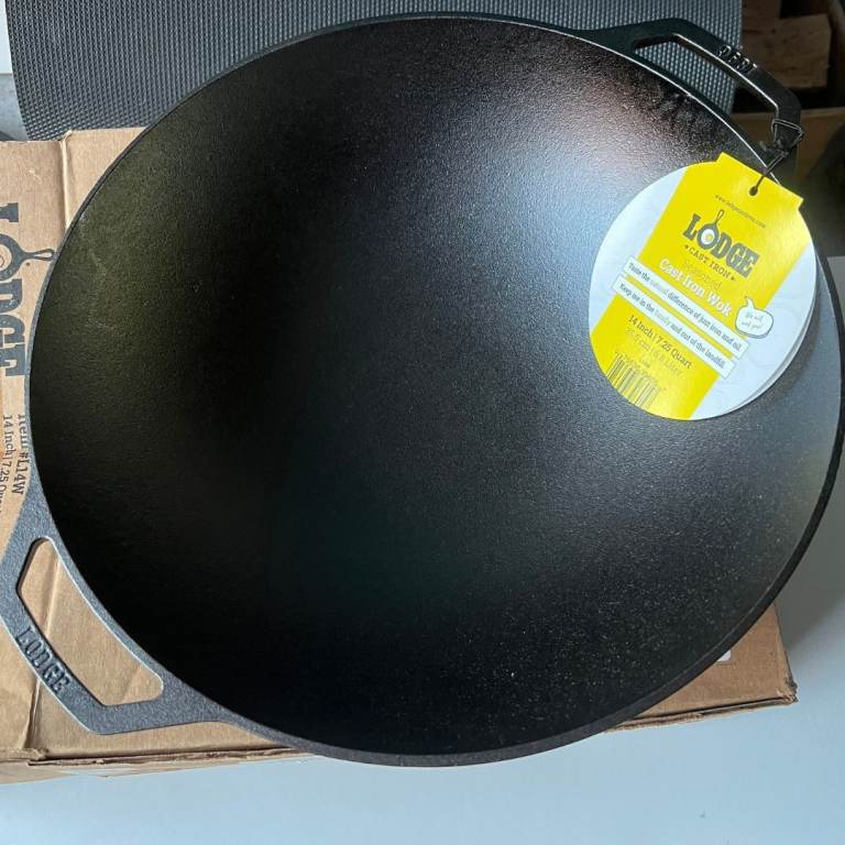 Lodge Cast Iron Wok 35cm, 14 inch – Brand New