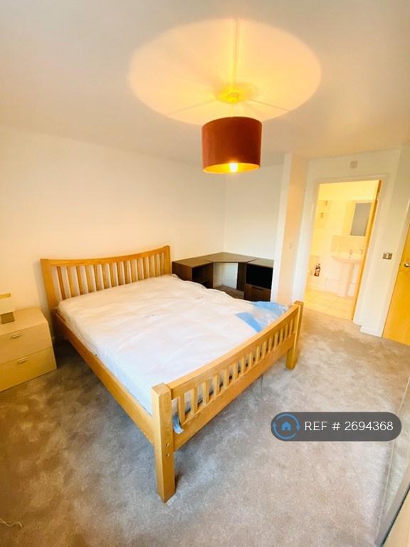1 bedroom in Sexton Court, London, E14 (#2694368)