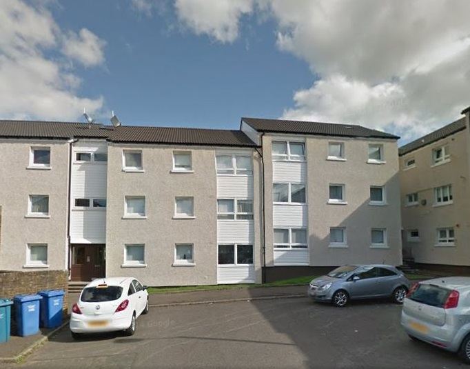 3 bedroom flat in Elphin Street, Summerston, Glasgow, G23 5JD