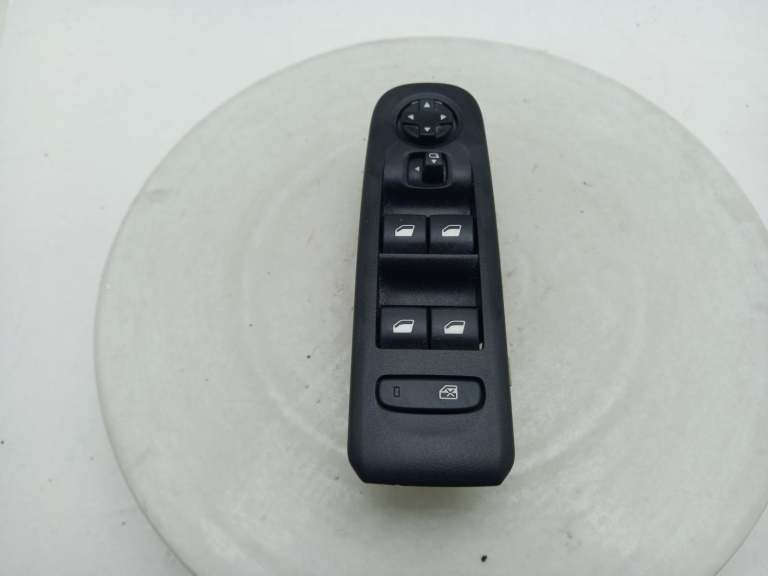 Citroen Berlingo Electric Window Switch 2018-2025 5 Door Mpv