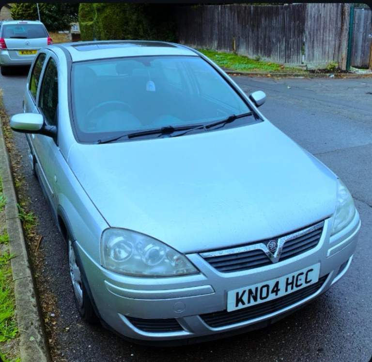 Corsa AUTOMATIC 12Month Mot sunroof good runs 