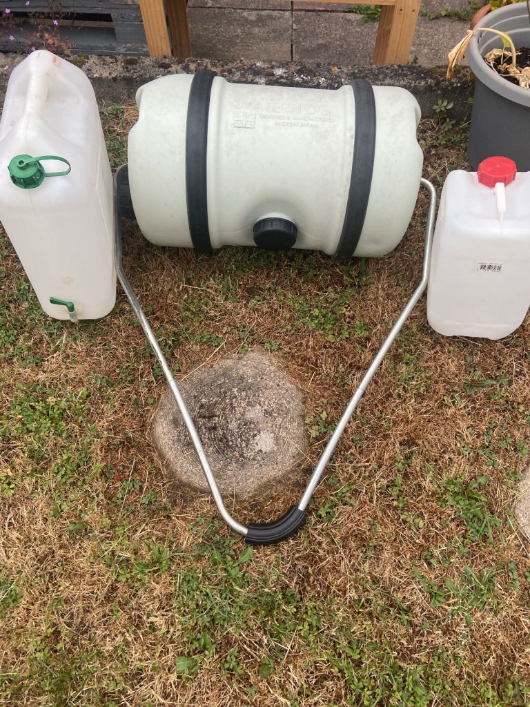 Water hog water carrier