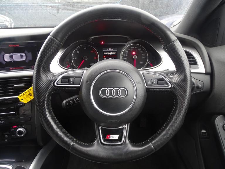 AUDI A4 2.0 TDI S line White Manual Diesel 2014