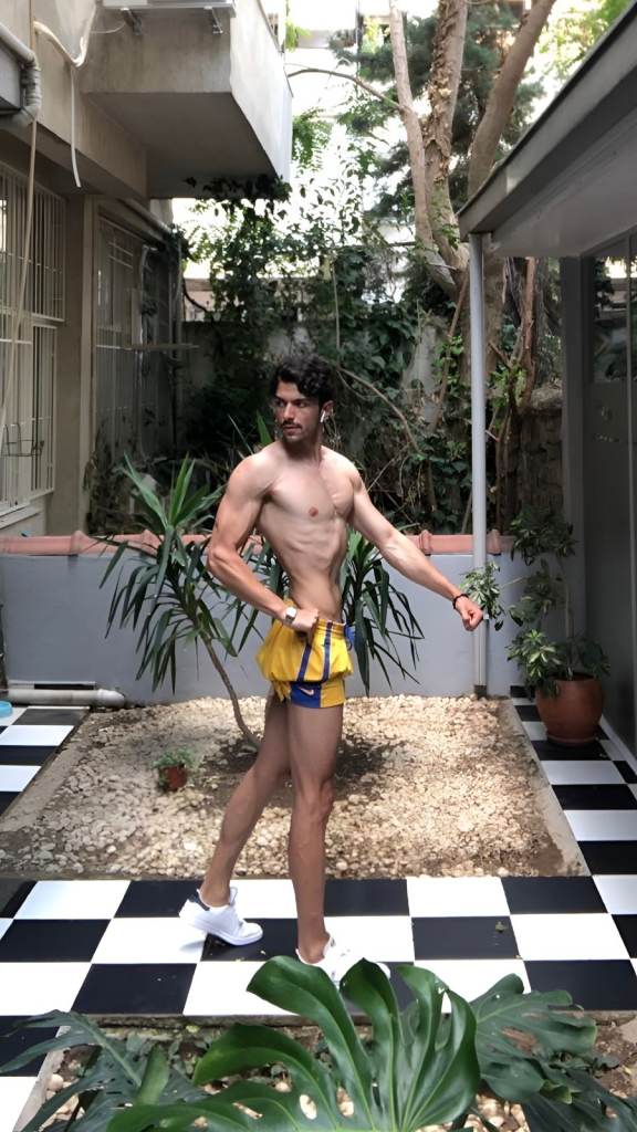 Online Personal Trainer | UK Clients | 11+ Years Experience | Flexible Coaching