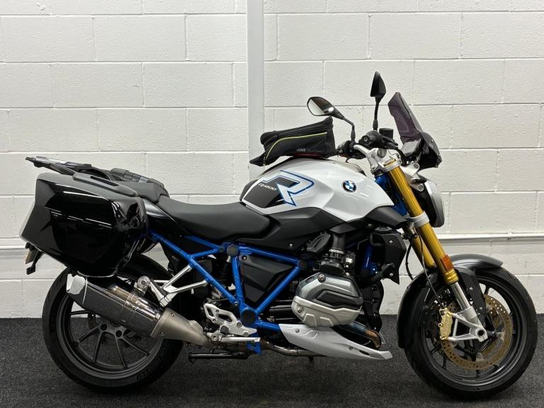 BMW R1200R SPORT ** PANNIERS - FULL HISTORY - APRIL 2027 MOT **