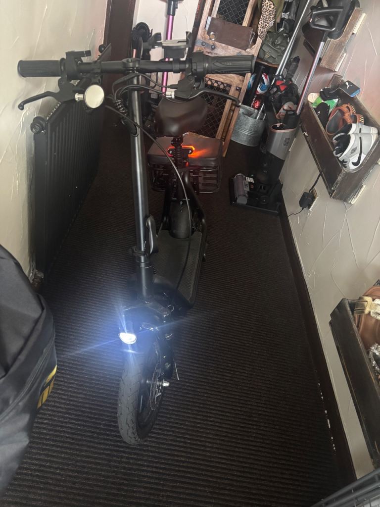 Electric Scooter with Seat
