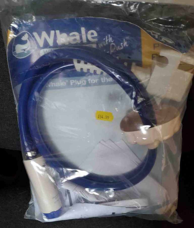 Whale 12 volt caravan water pump, with fittings