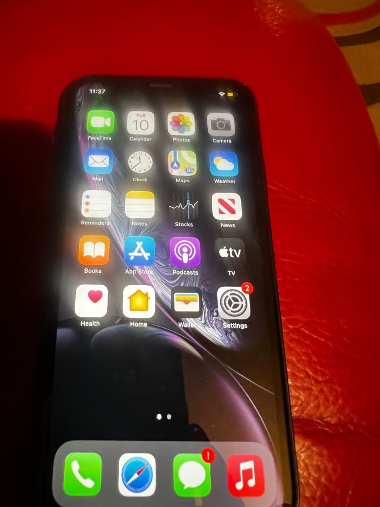 IPHONE XR 64gb