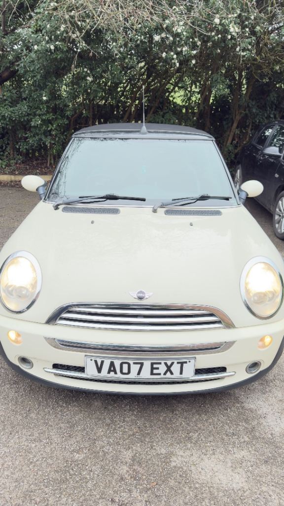 Mini, CONVERTIBLE, Convertible, 2007, Manual, 1598 (cc), 2 doors
