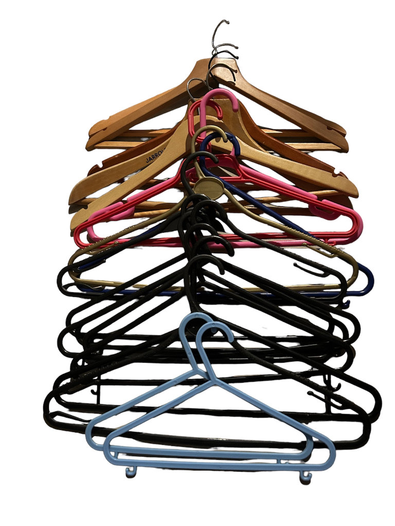 x19 Mixture Of Plastic & Wood Hangers Including Trouser Bars, Shoulder Notches Or Standard Hangers