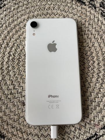 Apple iPhone Xr 64GB – White, Good Condition | in Ilford, London