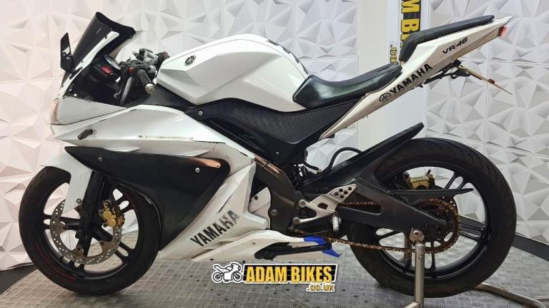 2010 Yamaha YZF R125 | *WARRANTY PROVIDED* 