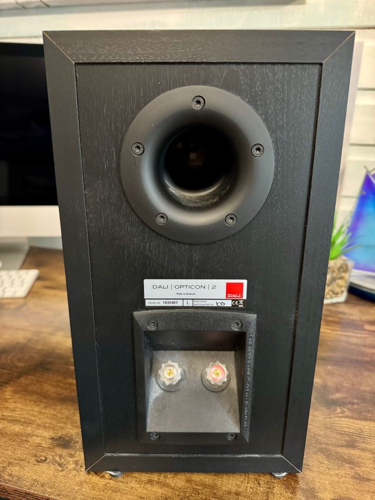 Dali Opticon 2 MK1. Speakers. 