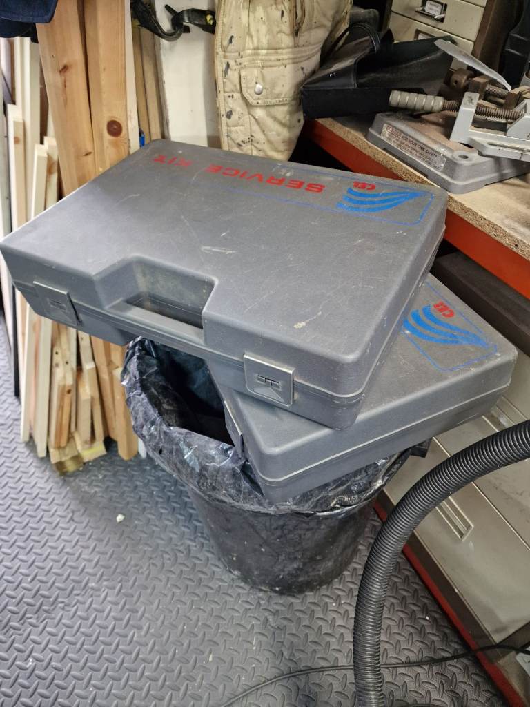 Storage case, tool, cables, PA service kit box 2 off
