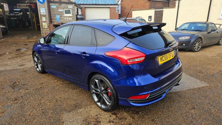 2017 Ford Focus 2.0T EcoBoost ST-3 5dr HATCHBACK Petrol Manual