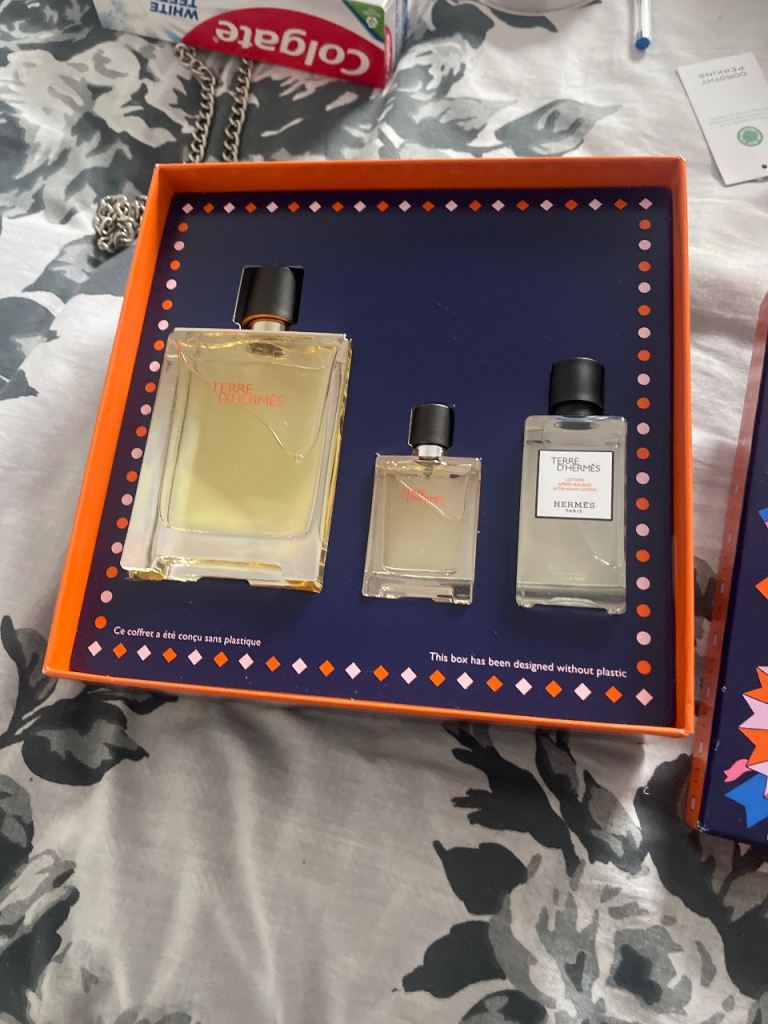 Hermes Terre d'Hermes Fragrance Gift Set - As Good As New